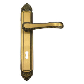 MANIGLIA  GIGLIO  CON PLACCA Q 8 x  90