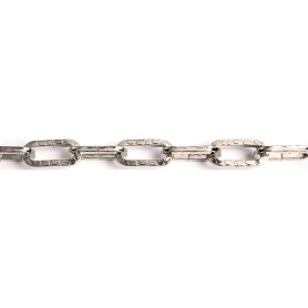 CATENA ORNAMENTALE PRETAGLIATA MARTELLATA QUADRATA 2,5 mt - nera CATENA ORNAMENTALE PRETAGLIATA MARTELLATA QUADRATA 2