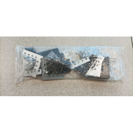 ZZ-ACCESSORI MONTAGGIO X ARMADIO PER FITOFARMACI KIT